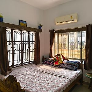 Calcutta Backpackers